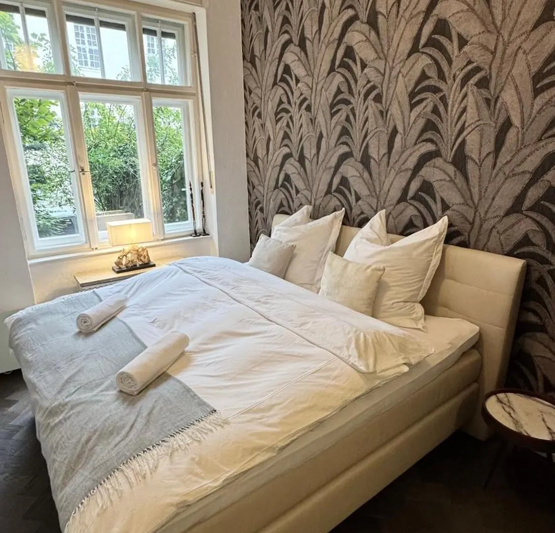 Exklusive Wohnung Im Herzen Muenchens Apartment