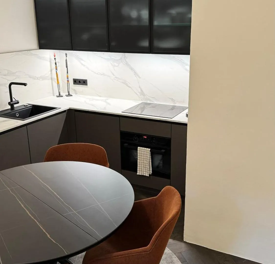 Exklusive Wohnung Im Herzen Muenchens 0*, Munich Germany