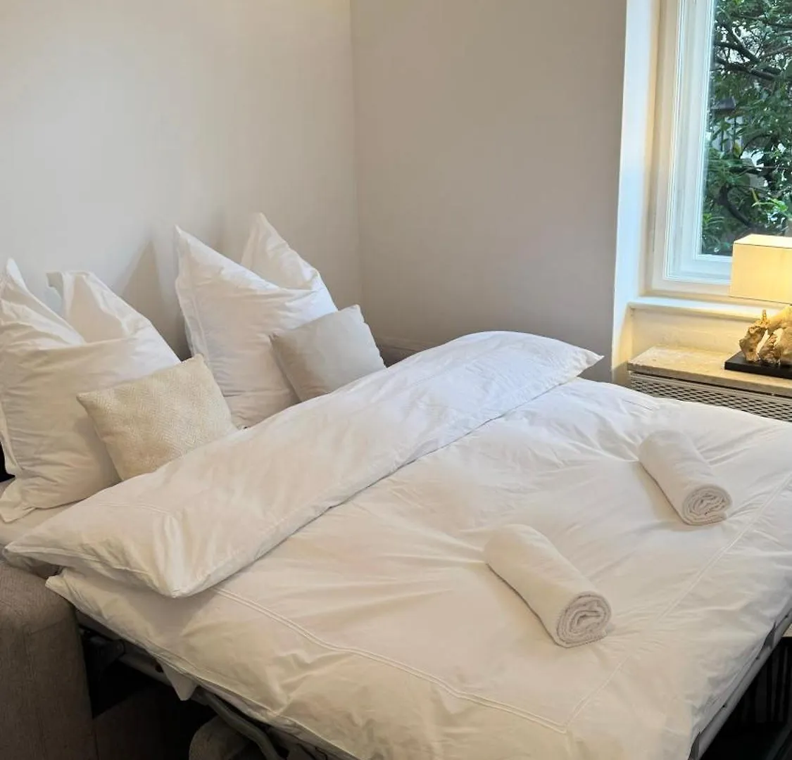 Exklusive Wohnung Im Herzen Muenchens Germany
