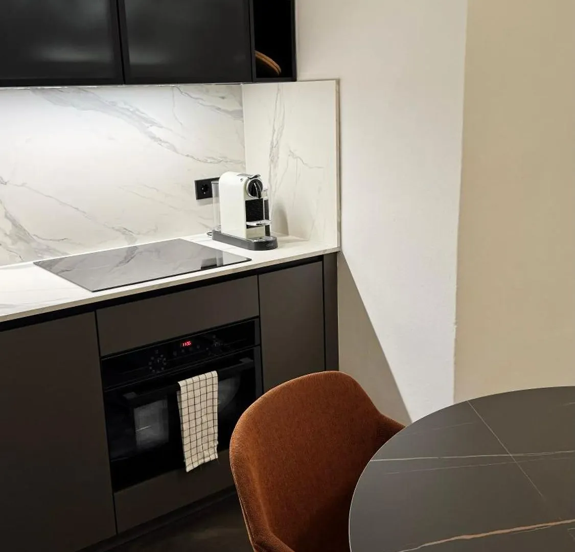 Exklusive Wohnung Im Herzen Muenchens