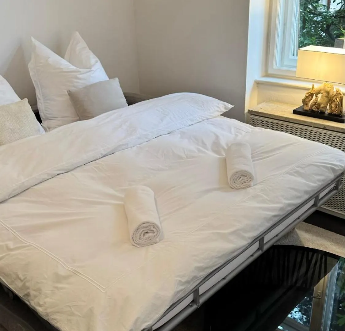 Apartment Exklusive Wohnung Im Herzen Muenchens